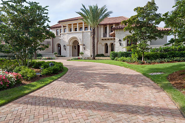Best Interlocking Driveway Pavers  in Sioux Falls, SD